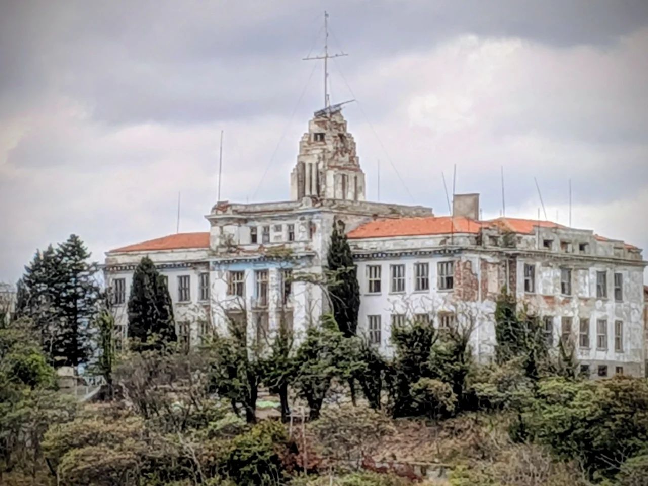 Die verlassene Marineschule in Sosopol