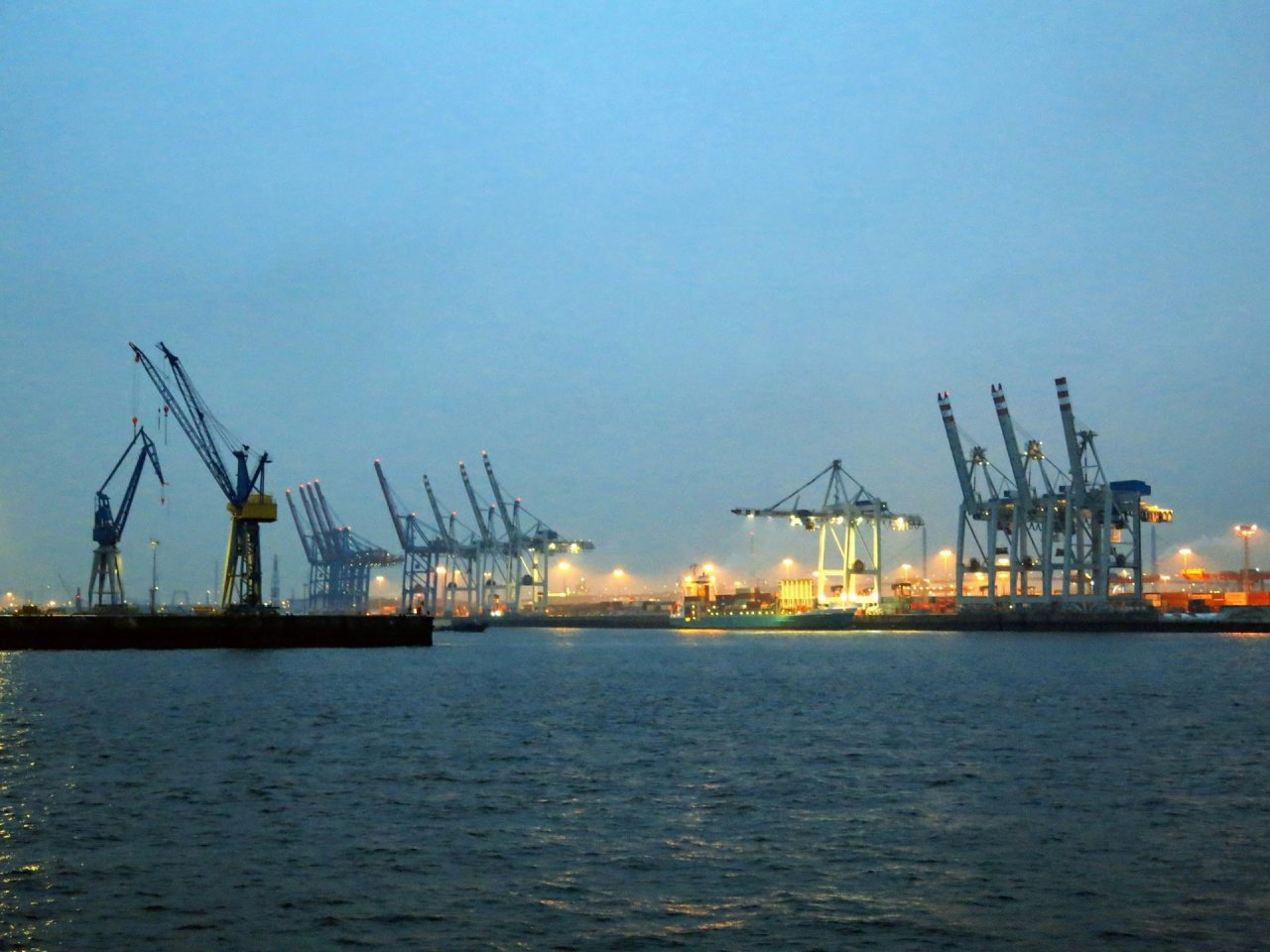 06_hamburg_im_winter_2014