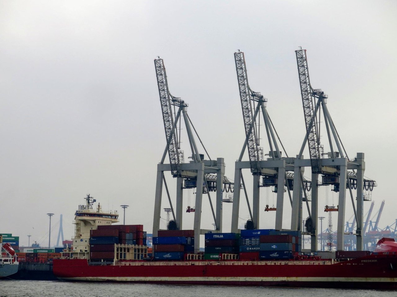 16_hamburg_im_winter_2014