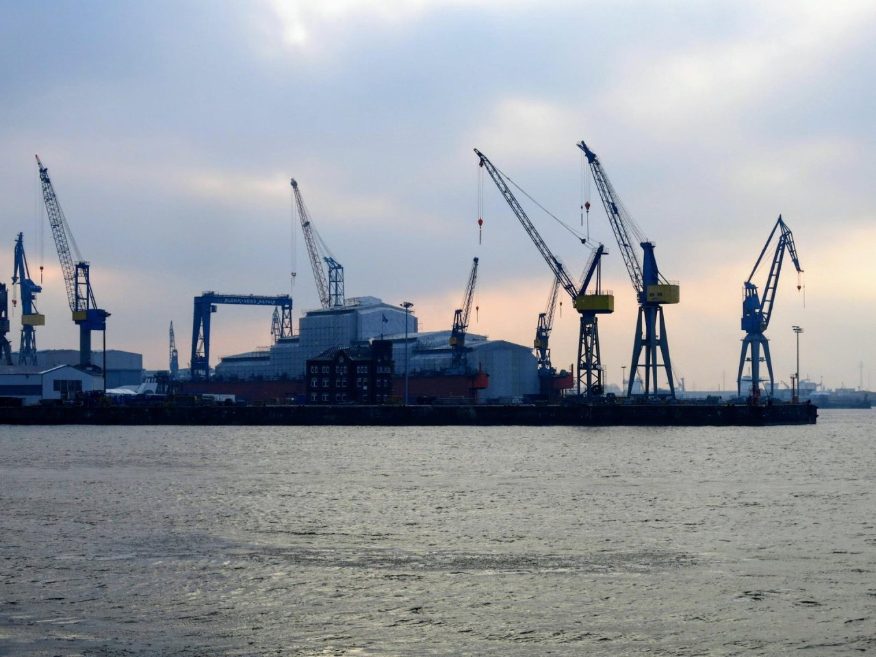 32_hamburg_im_winter_2014