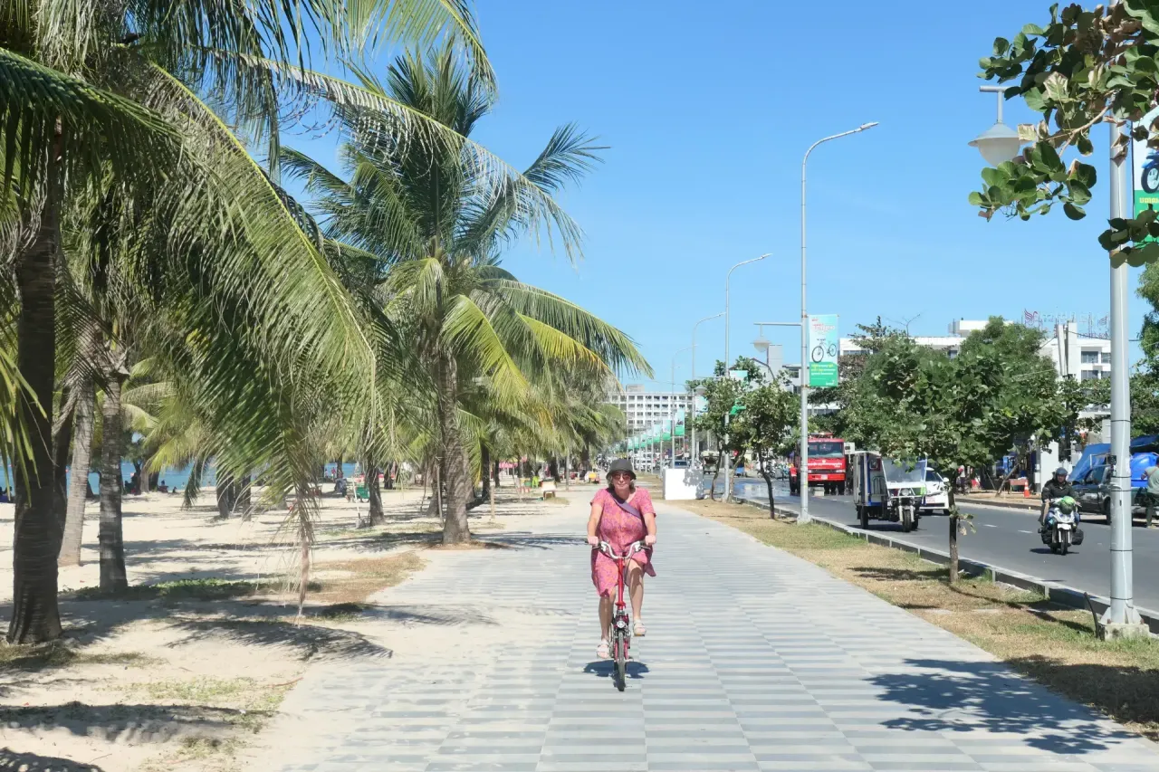 06-sianoukville-ein-sonntag-am-meer