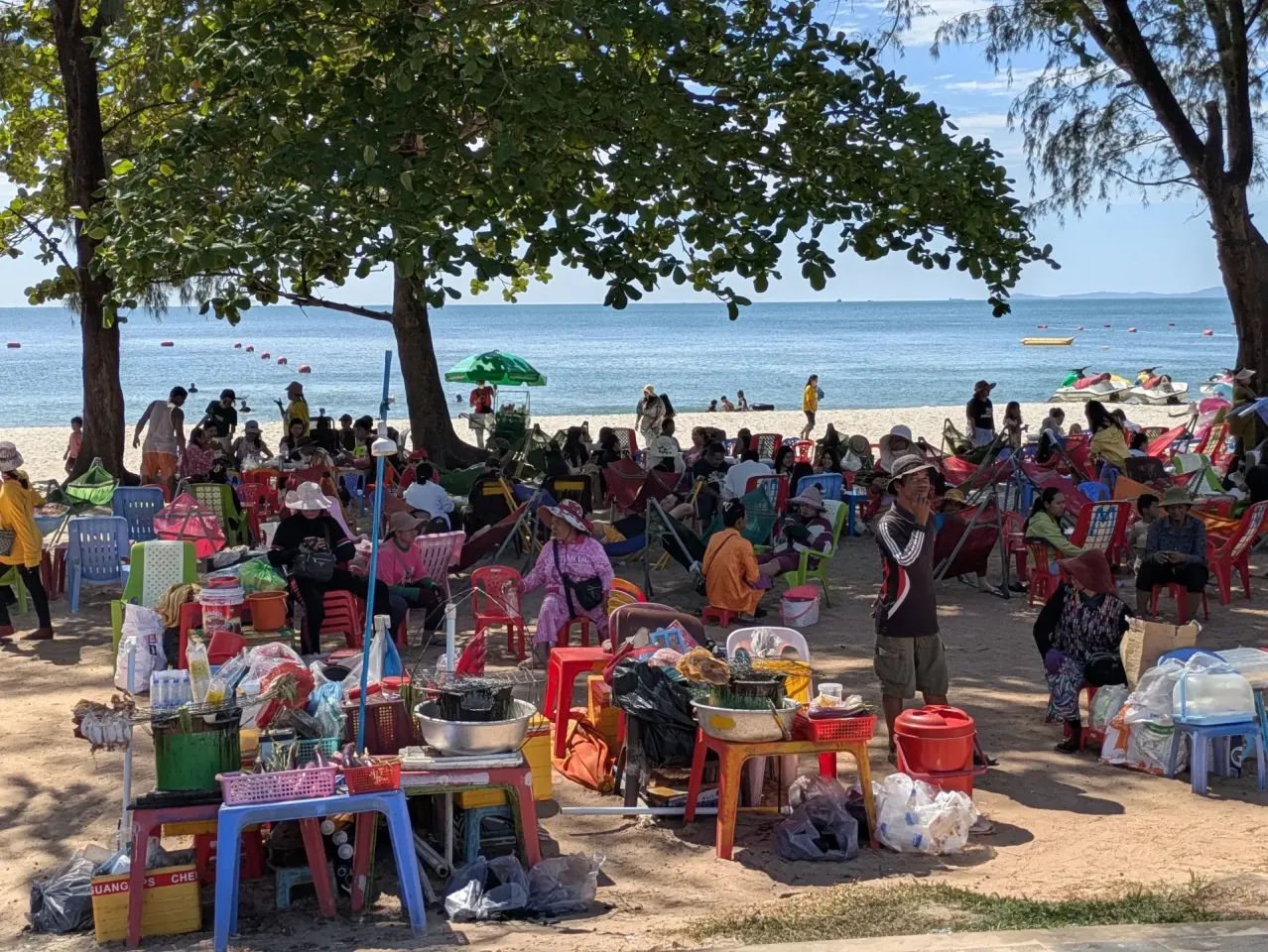 13-sianoukville-ein-sonntag-am-meer