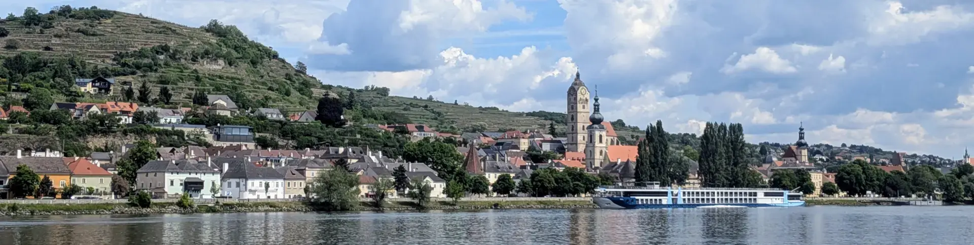Passau Wien Etappe 05: Blick auf Krems Passau Wien Etappe 05: Blick auf Krems