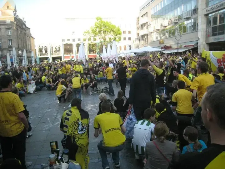 34-BVB-Borussia-Dortmund-Deutscher-Meister-2011