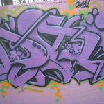 011_graffiti_an_der_rennbahn