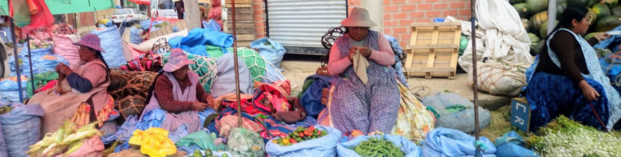 Marktszene in El Alto, La Paz, Bolivien.