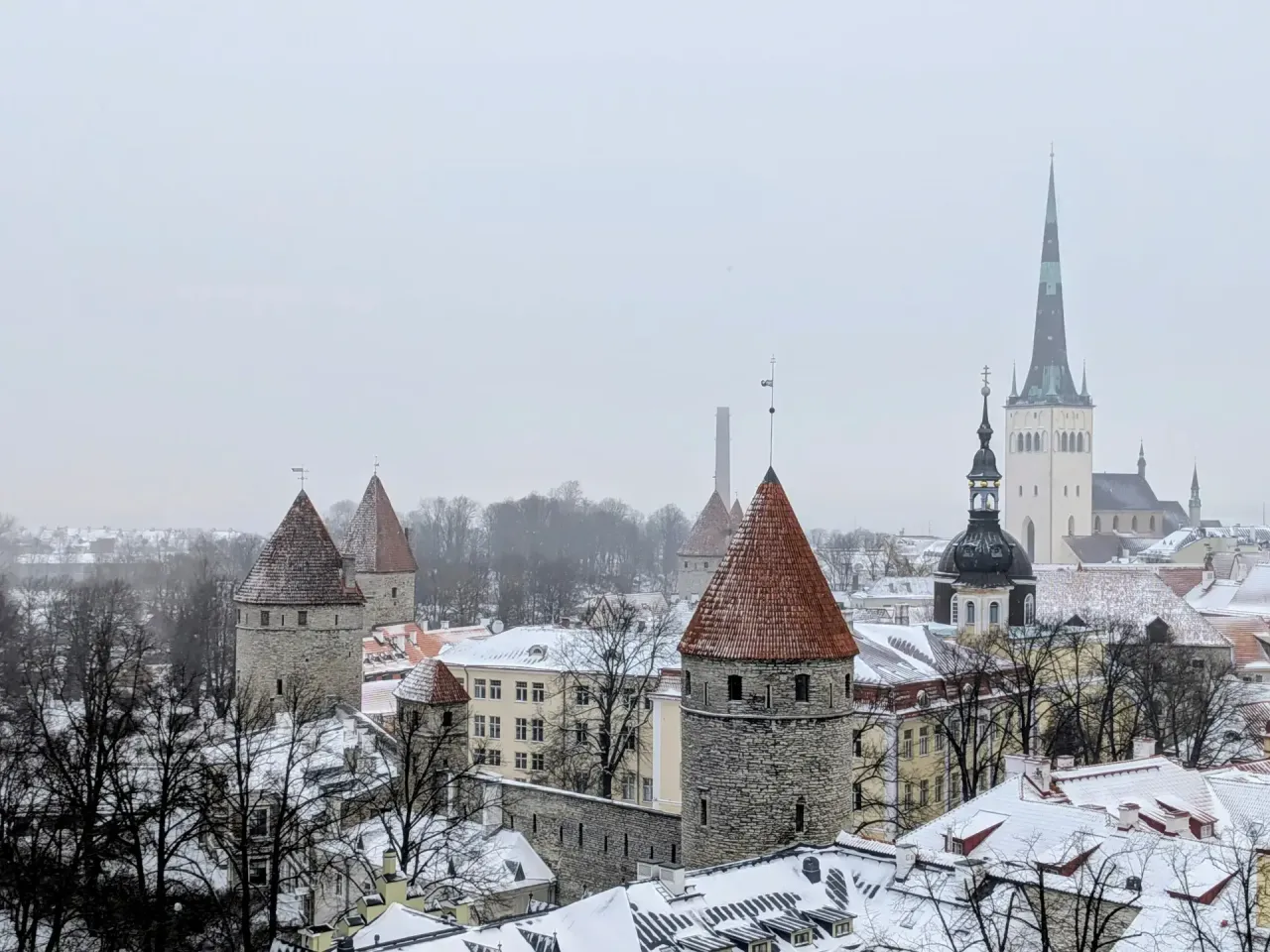 16-tallinn-im-schnee