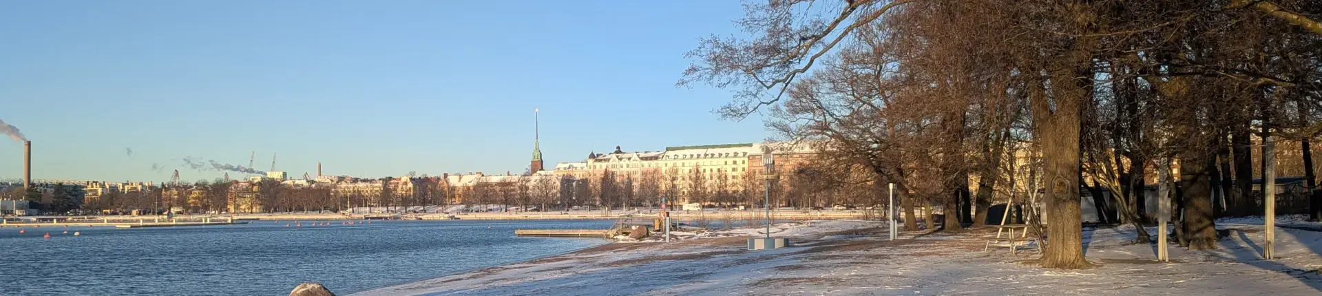 Silvesterspaziergang an der Küstenlinie von Helsinki