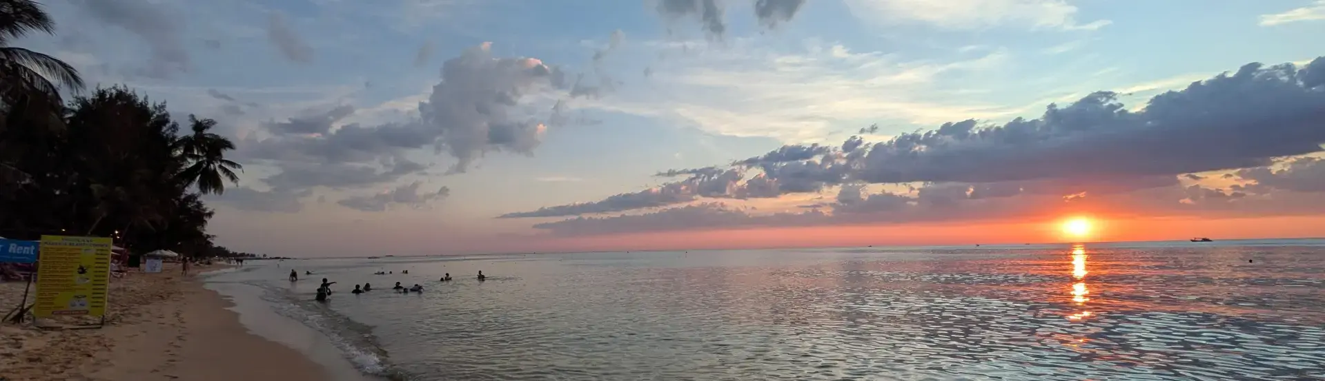 sonnenuntergang am strand von phu quoc